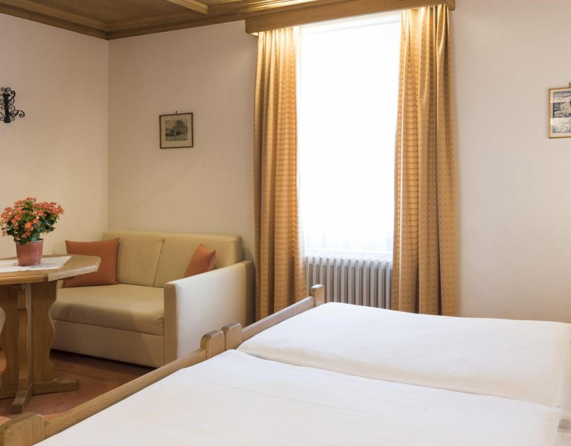 Chesa Languard Hotel Sankt Moritz Buitenkant foto