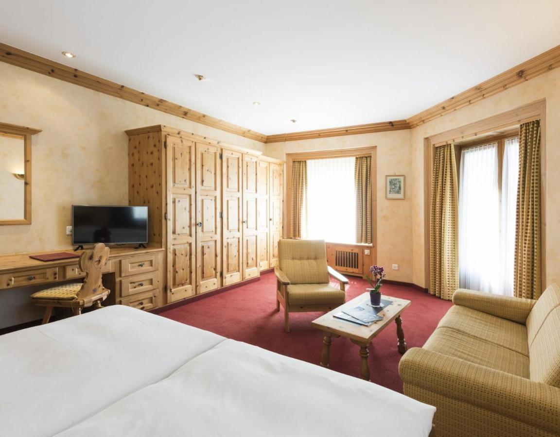 Chesa Languard Hotel Sankt Moritz Buitenkant foto