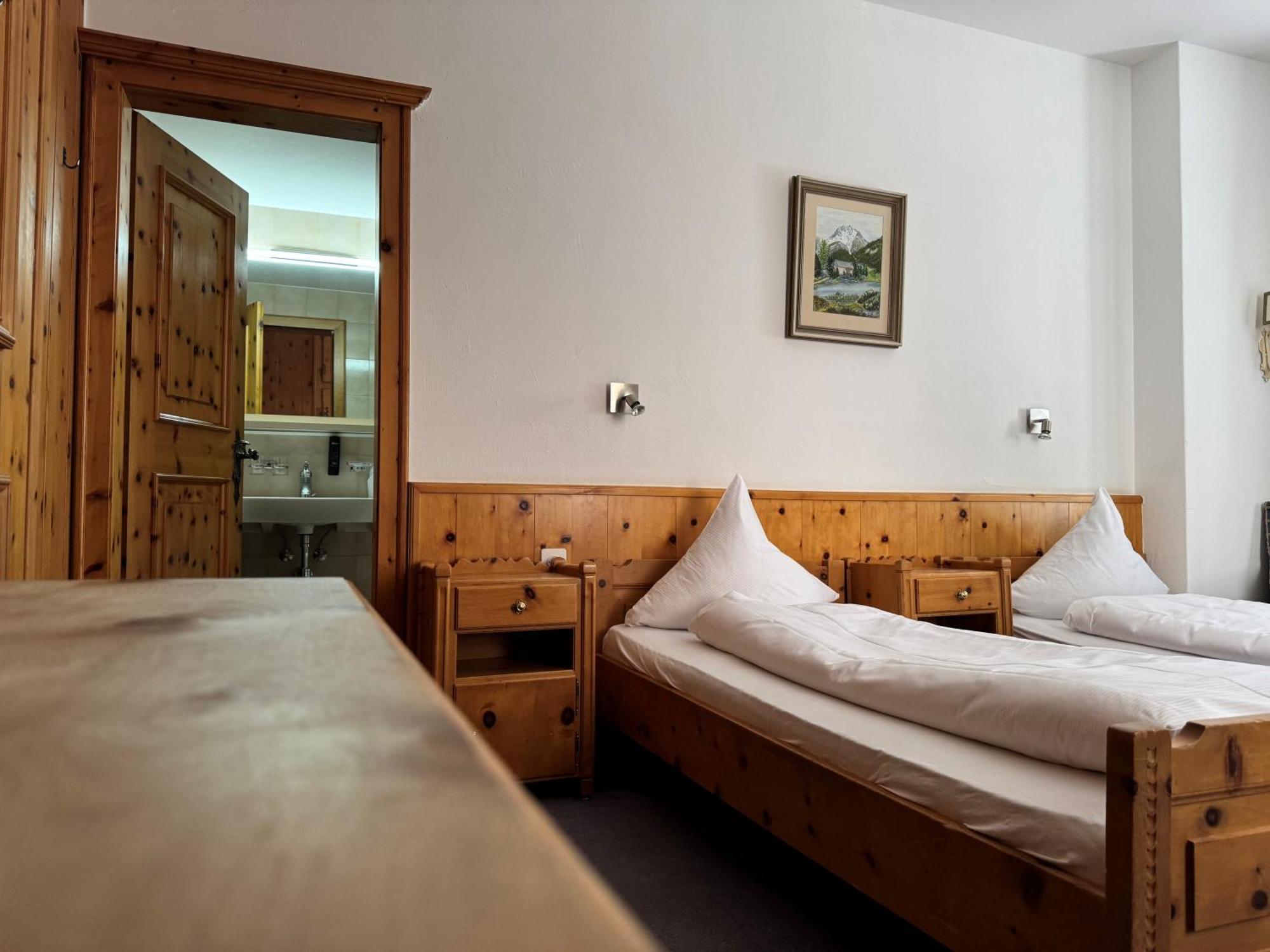 Chesa Languard Hotel Sankt Moritz Buitenkant foto